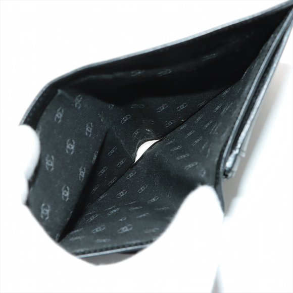 CHANEL Black Leather Long CC Continental Wallet - Picture 4 of 14